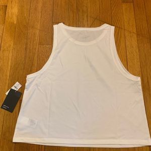 NWT GapFit Brushed Tech Jersey athletic yoga tank white Size M Medium